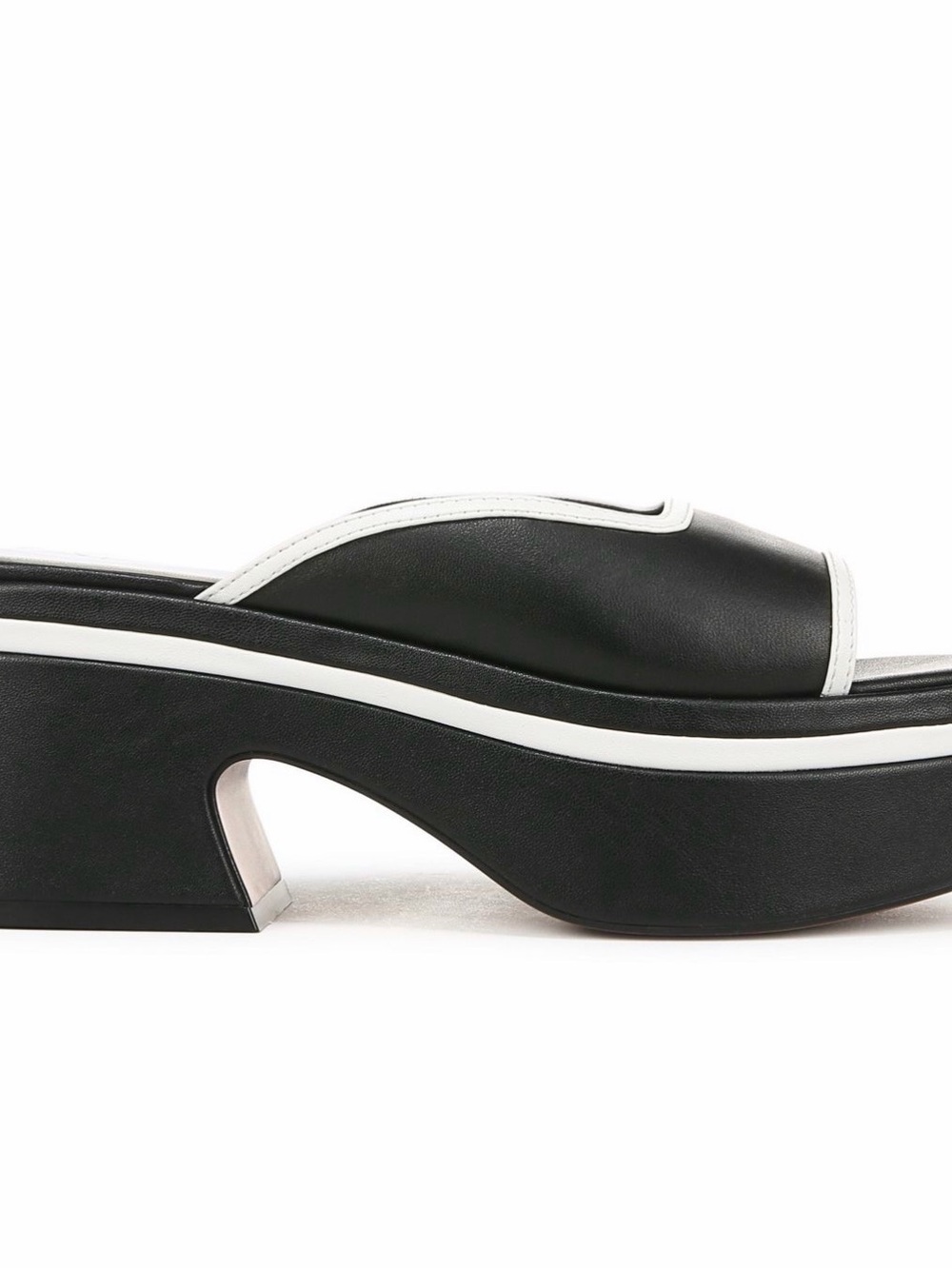 Santo Fernanda slides sandals